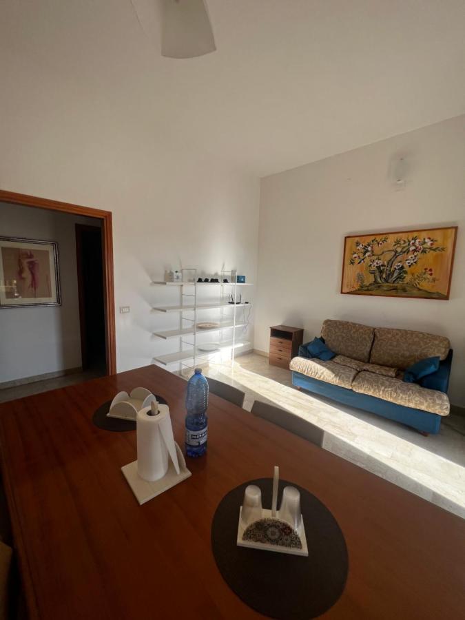 A Casa Di Rosa,fronte Spiaggia, Piscina,parcheggio Apartment *